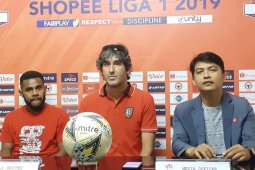 Bali United tantang tuan rumah Semen Padang