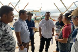 Asisten II minta KPA pantau  pengerjaan proyek atap pelindung