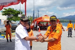Puluhan personel SAR Ternate dibekali pelatihan dasar