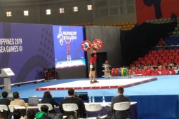 Angkat Besi - Windy Cantika raih emas SEA Games,  pecahkan rekor dunia junior