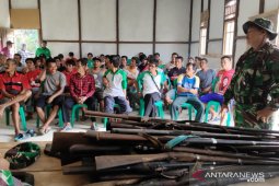 Karolin dukung masyarakat Landak serahkan senpi ke kepolisian