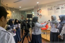 Siswa Sekolah Karakter belajar menjadi jurnalis di Kantor Berita Antara