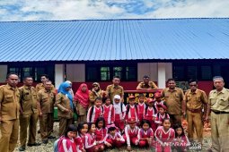 Dinas Pendidikan Madina salurkan mobiler ke SDN 002 Sihepeng
