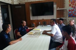 Dipungut biaya, warga pemohon sertifikat tanah gratis lapor Kejari Situbondo