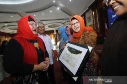 Penghargaan Kepada Nominasi Perempuan Hebat Kalsel
