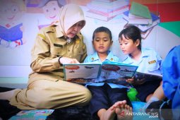 Bupati luncurkan perpustakaan ramah anak