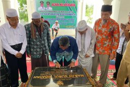 Wali Kota resmikan masjid di Lombok