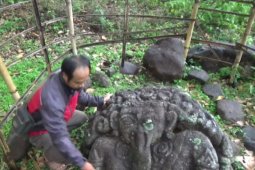Warga temukan arca "Ganesha" di kebun bambu