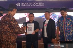 BI Cirebon luncurkan "E-Retribusi" di pasar tradisional pertama di Indonesia