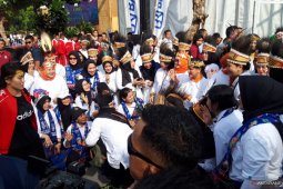 Ibu Negara Iriana Joko Widodo hadiri jalan sehat peringati Hari Ibu