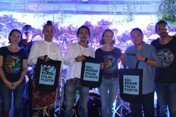 Wali Kota Denpasar dukung film "Pulau Plastik" untuk edukasi