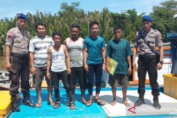 Satpolair Bengkayang sosialisasi pentingnya keselamatan saat di laut