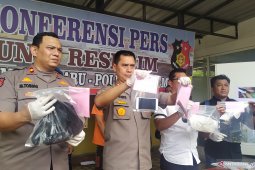 Pria yang bunuh pacarnya di rumah kos di Medan ternyata sudah berkeluarga