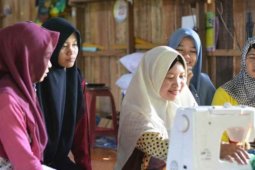 Siti Rohanah, berdayakan masyarakat melalui wadah pelatihan