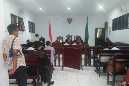 JPU Kejari Ambon tuntut dua pemilik tiga paket ganja lima tahun penjara