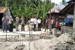 Baru tiga tahun, kantor Kepala Desa Gunungtua Jae dibongkar