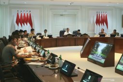 Jokowi minta pemanfaatan dana desa diutamakan untuk program padat karya