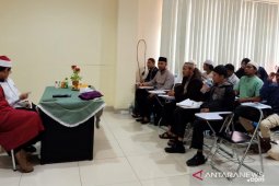 Tahsin Al Ghozy beri pelatihan teori tajwid untuk guru baca Alquran