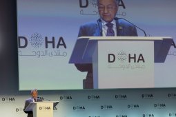Mahathir katakan dia mungkin masih berkuasa setelah 2020