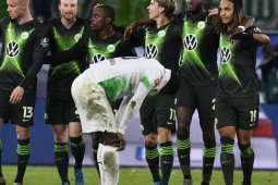 Gladbach gagal rebut puncak klasemen setelah ditaklukkan  Wolfsburg