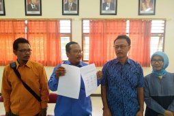 Berita fitnah, Komite SMKN Tulungagung somasi media dan LSM