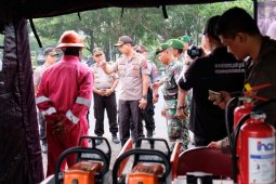 Polresta Sidoarjo dirikan posko tanggap bencana di Sungai Porong