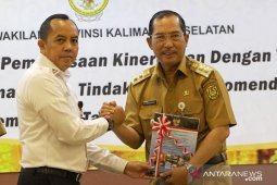 Wawali Terima LHP Semester II