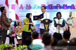 Jokowi berdialog dengan warga Kaltara