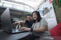 Lenovo kenalkan "ThinkBook 14" di Surabaya