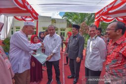 BPN Sumut serahkan 462 sertifikat tanah di Padangsidimpuan