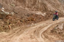 Govt to intensify labor-intensive infrastructure projects