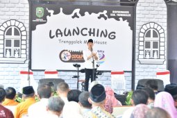 Bupati Trenggalek resmikan rumah susu plus komunal branding