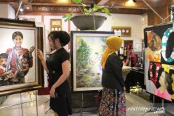Bertajuk "Sang Surya", 30 Perupa wanita pamerkan lukisannya (Video)