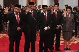 Pengamat imbau Dewan Pengawas KPK dapat meyakinkan publik