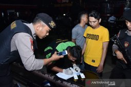 Polisi gencarkan tes urine tekan penyalahgunaan narkoba