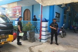 Brimob sterilisasi gereja dari bahan peledak