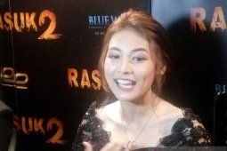 Ariel "Noah" dan Lania Fira punya hubungan spesial, atau teman biasa?