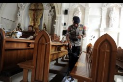 Sterilisasi gereja di Denpasar