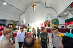 Kapolda Gorontalo cek posko pengamanan jelang Natal-Tahun Baru