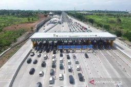 Sebanyak 268.514 kendaraan lintasi Gerbang Tol Cikampek Utama