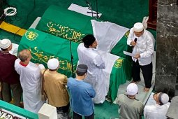 Gerhana cincin, warga Kalsel antusias shalat Kusufain