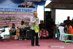 Bupati Bangka Tengah disematkan gelar adat "Daeng Malewa" dari Suku Bugis