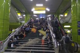 Perjalanan 30 KA jarak jauh terganggu akibat sambaran petir