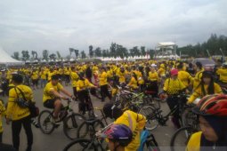 Ribuan warga Tanah Bumbu ikut meriahkan acara "Fun Bike"