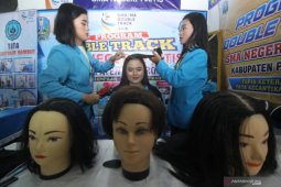 Jatim fokus "double track" SMA/MA serap tenaga kerja