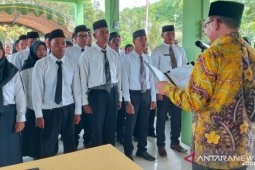 Bupati Kotabaru lmelantik 25 anggota BPD periode 2020-2025