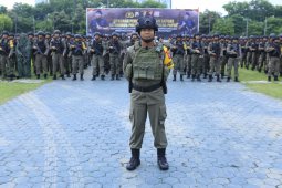 Polda Jatim berangkatkan 200 Brimob ke Papua