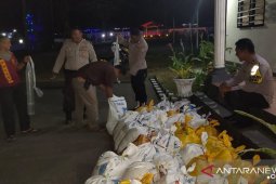 Polsek Amahai musnahkan satu ton liter sopi tujuan jual ke Papua