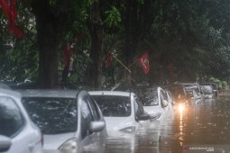 Telkomsel data perangkat jaringan terdampak banjir di Jakarta