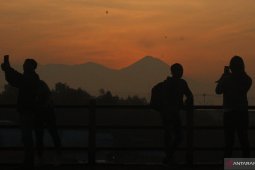 Fajar pertama 2020 di Malang